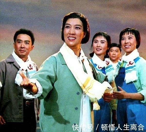 样板&北大教授孔庆东力挺样板戏,文人也未都像巴金、邓友梅持反对态度