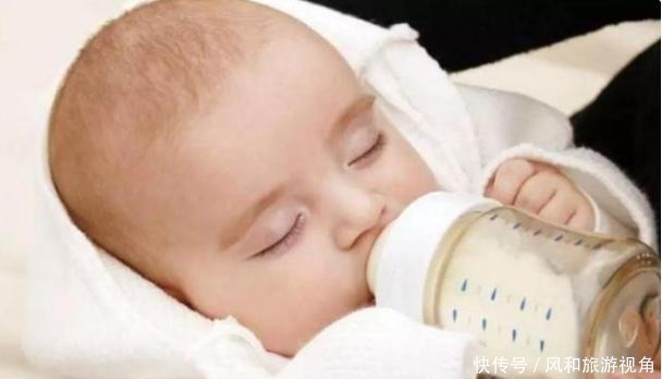 小家伙|“奶粉泡不对,营养全白费”,8种错误的冲奶粉方式,你踩雷了吗