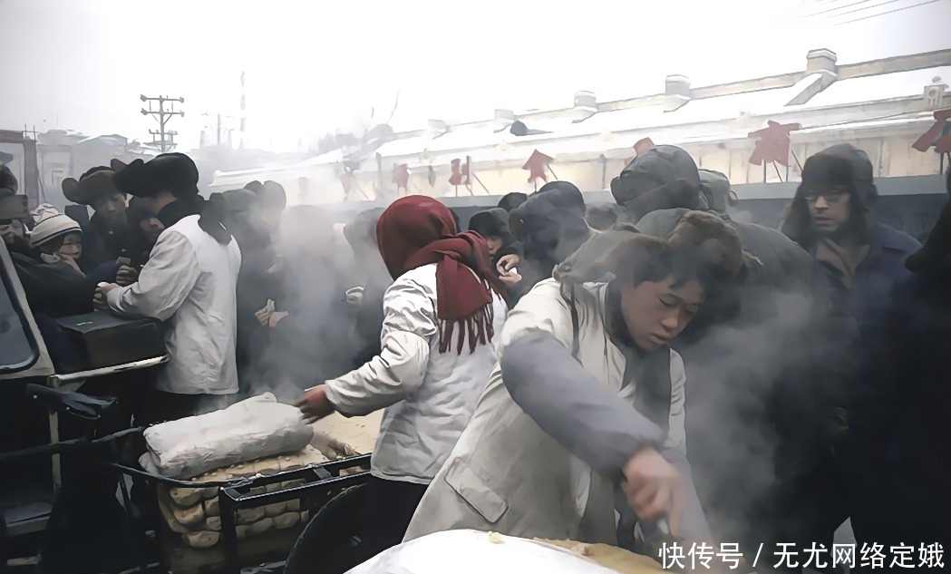 年代|80年代罕中国老照片，没想到30多年前的年轻人是这样的