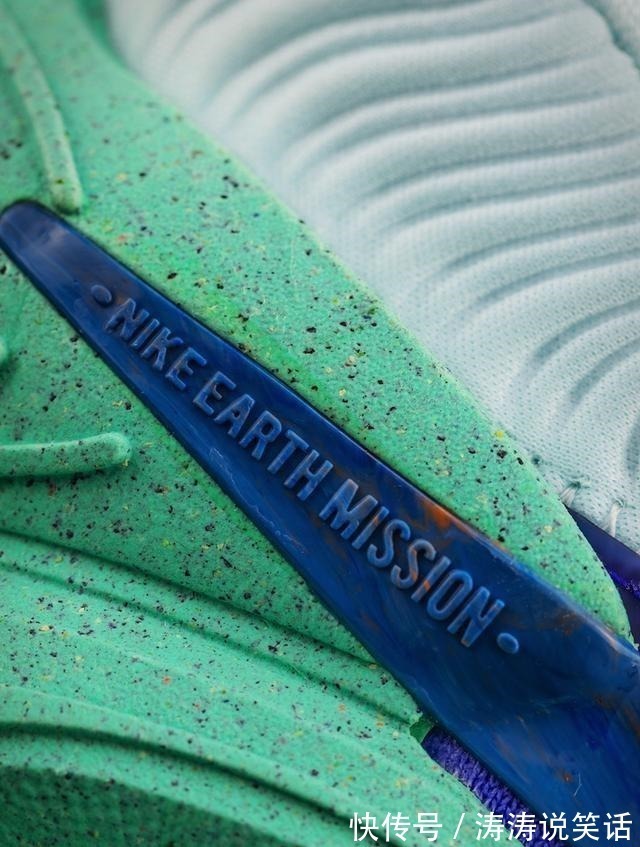 glow 耐克「新一代神鞋」刚刚释出!研究了几十年的黑科技,外观超颠覆!