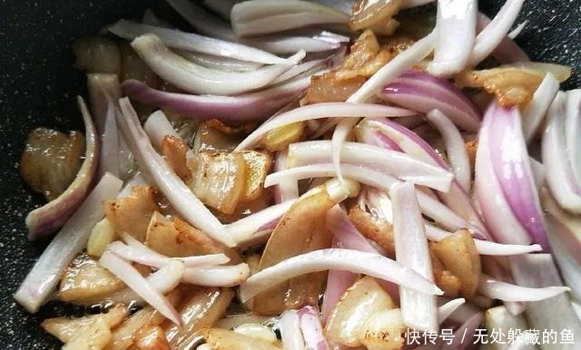 买竹笋时，挑粗的好还是长得好差别大了，别搞错了