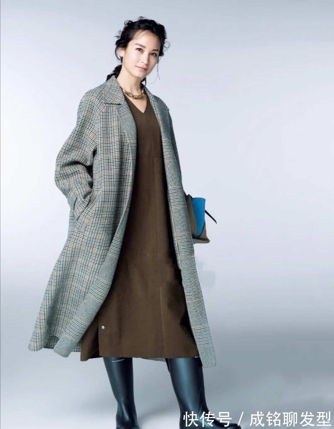 配饰 四五十岁的女人,建议学学这位日本博主的穿搭!端庄典雅又有魅力