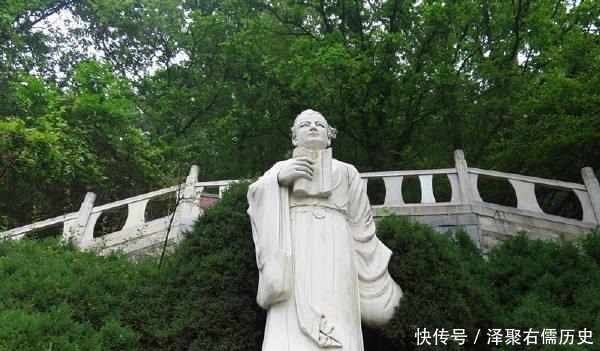 七律|王维最经典的七律,第二联是千古名句