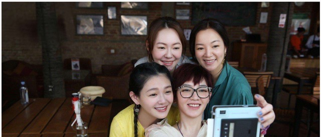 录制|台爆大小S姐妹筹备新综艺,节目取名《熙娣想聊》,月底开始录制