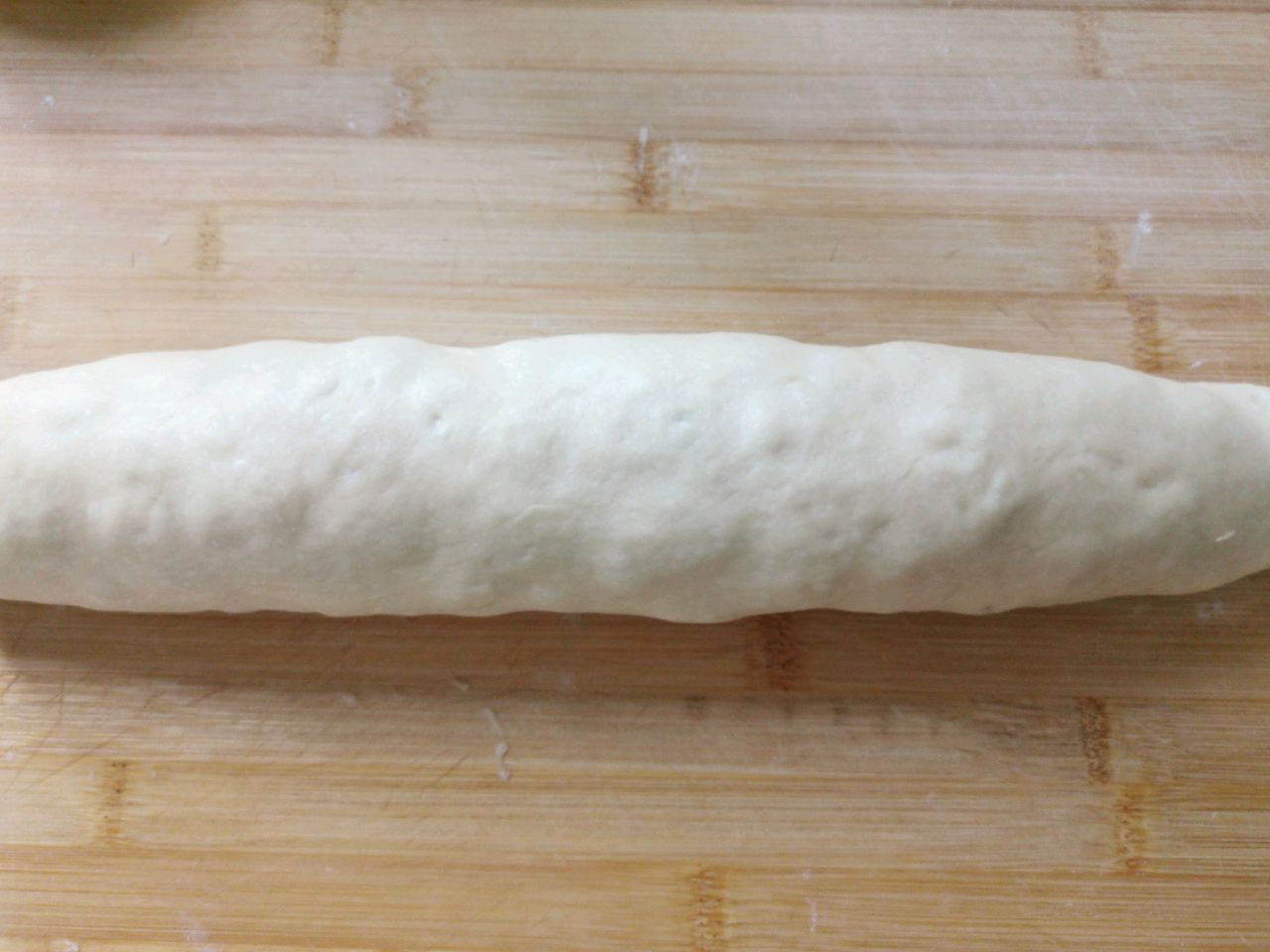 俄罗斯超大列巴，香甜口渴，满满果仁，味道香甜