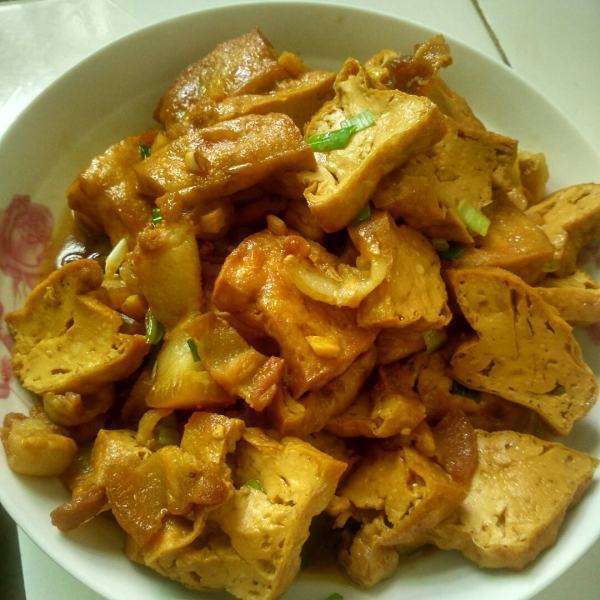 豆腐新吃法鲜香入味,软嫩可口,2分钟就学会,经济实惠接地气