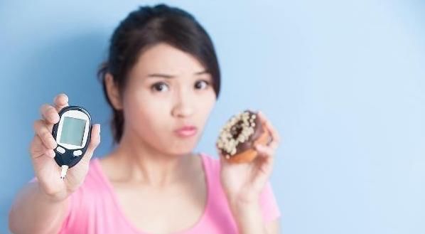 苦瓜|糖尿病福音,每天多吃3种天然“胰岛素”,血糖可能慢慢降下来!