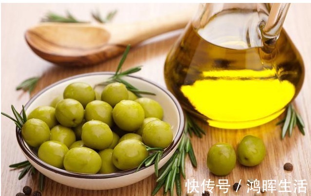 中老年人|老年人吃什么油对身体好医生推荐这4种油边吃边治病