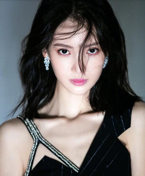 肌肤 洗完脸后直接擦护肤品很多人没做对4点,难怪费钱皮肤也不好