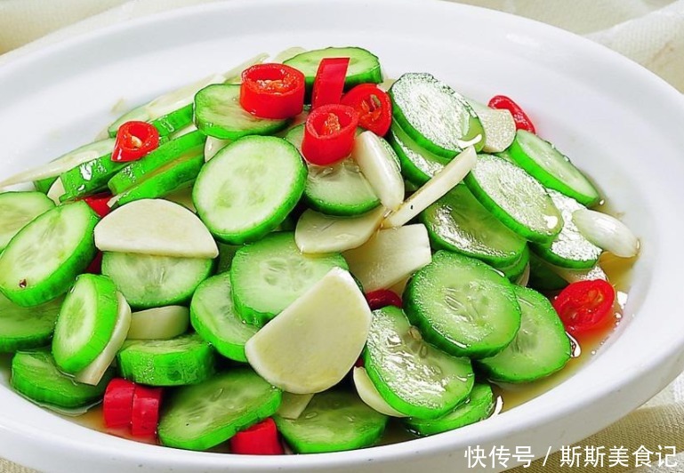 体内|清肠吃猪血错!此道“天然清肠菜”,1元弄一盘,排出体内垃圾