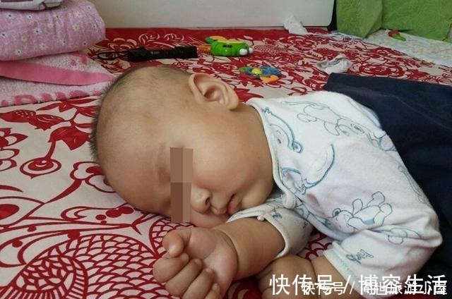 生长发育|为了让孩子睡出饱满后脑勺,从未枕过枕头,医生会损害颈椎发育