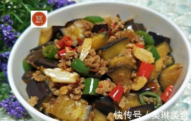 红绿辣椒|我做的烧茄子，不油炸更入味，隔天就做一次，孩子多吃一碗饭！