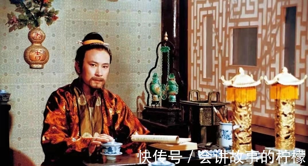 玉钏儿&袭人是怡红院第一丫环,为何贾政替宝玉挑选侍妾,却从没考虑她?