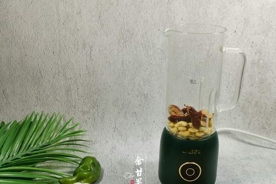 我的早餐饮品，用这两种食材磨豆浆，香甜好喝，一次不到2元