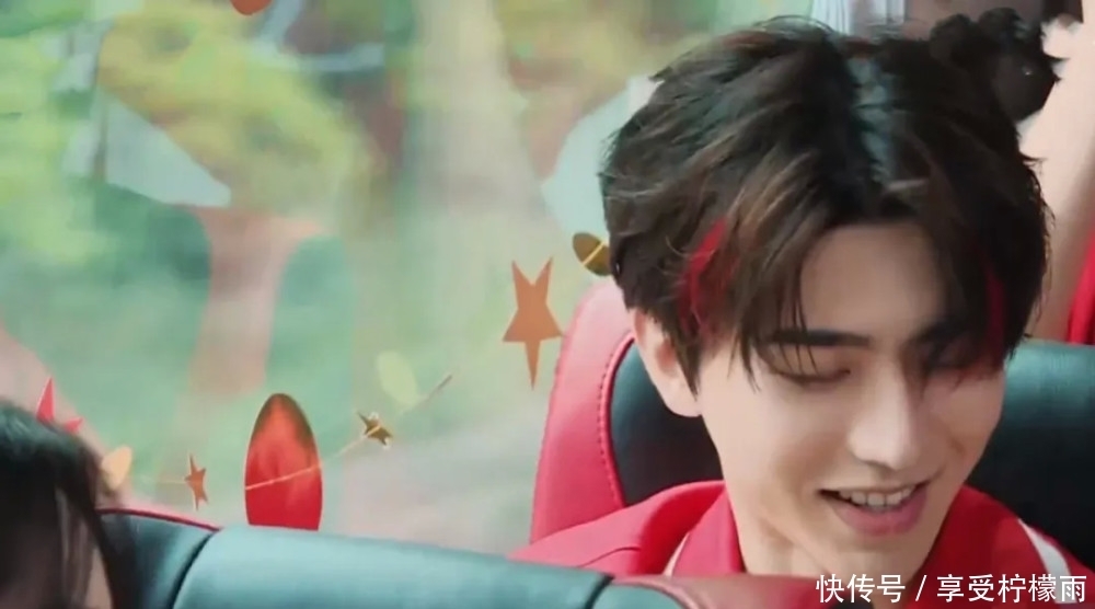 李晨|《奔跑吧兄弟》金靖狂撩蔡徐坤，这对CP太逗了