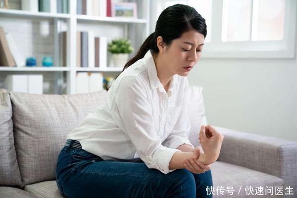 身体缺乏维生素B12,视力、肌肉、气血运行都受到影响,早发现