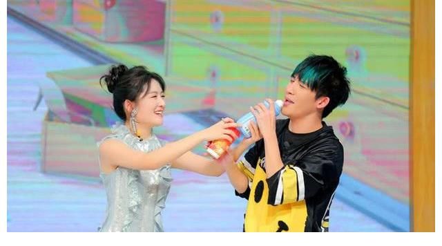 塞翁失马焉知非福？没有谢娜和大张伟，湖南卫视跨年晚会不聒噪了