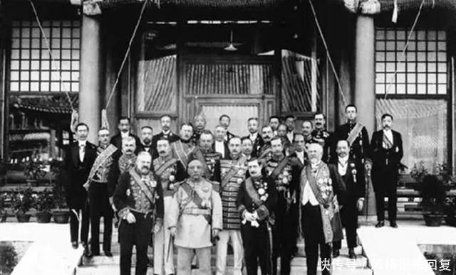 房子|这个人当了总统后生活堪比皇帝，住进一栋房子后就再没出来过