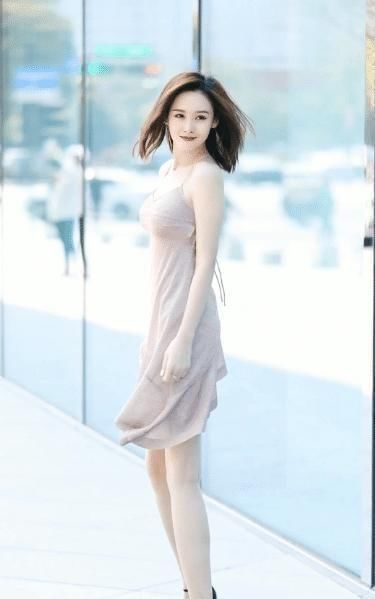 长裙|连衣裙展现女神气质,带来更强的女神气质,女神风格更突出