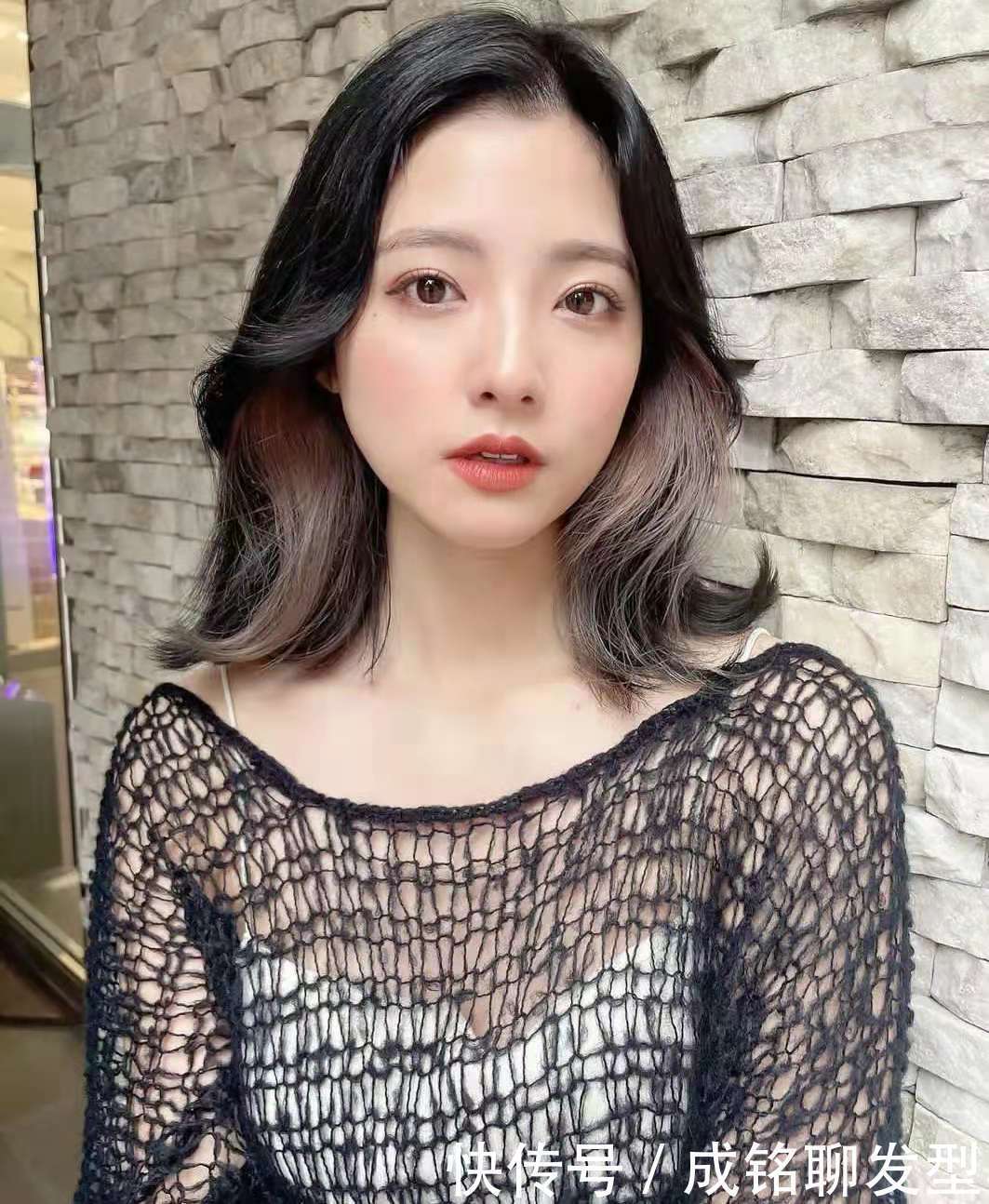 刘海|2021最火的“鱼尾烫”锁骨发,适合圆脸方脸女士,简约时尚又高级