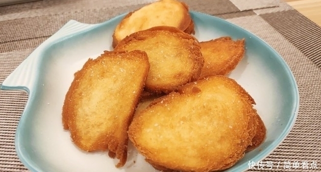 外酥|炸馍片,只蘸蛋液就错了!还要蘸点它,外酥里软,鲜香入味不油腻