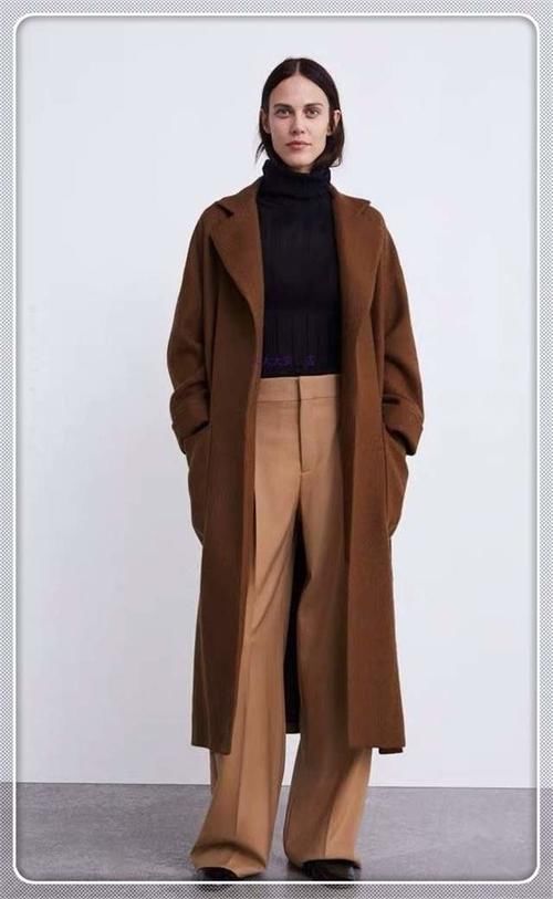 驼色已经成为了“前辈”，试试焦糖色＋这5种颜色，让人眼前一亮