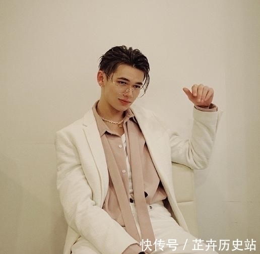 6月新人活跃粉丝榜,INTO1成员占据多数,榜首却被青你选手夺得