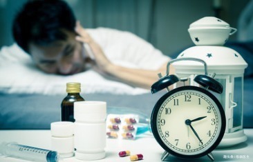 宁心安神|半夜三点还睡不着中医教你2招,不花钱也能治好失眠症