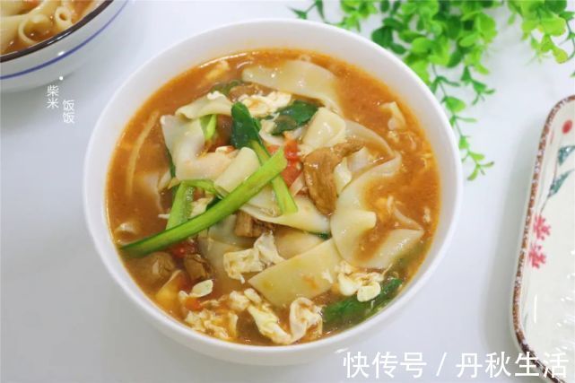 保鲜袋|手擀面这样做，根根分明煮不烂，爽滑筋道不糊汤，比买的好吃