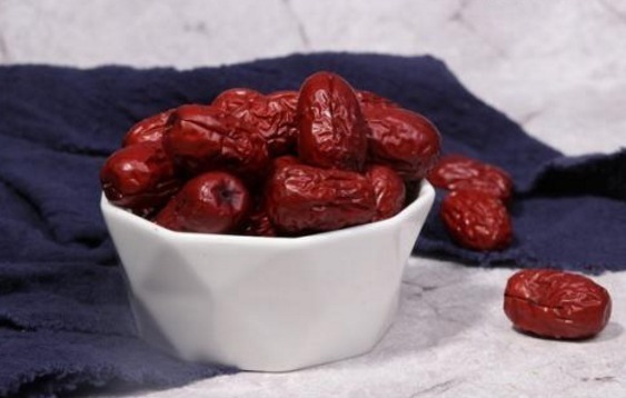 红枣|医生警告3种人吃红枣,真的不养生,相当于在“吃命”