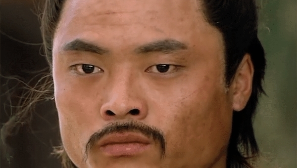 合适|扈三娘嫁给谁合适?既不是武松也不是董平,而是武艺超群的他