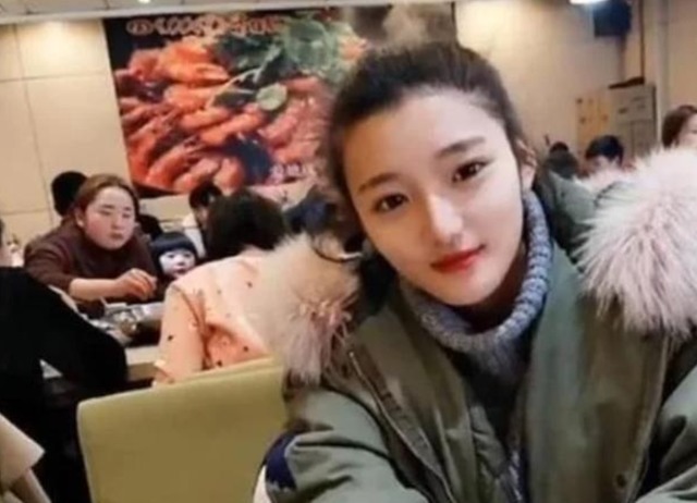 小宝宝|“最美外婆”产房外走红,风头盖过孙子,运动成就了她