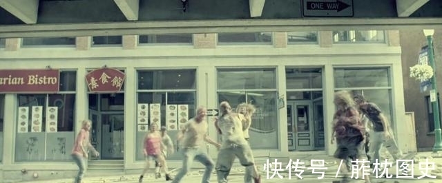 时尚杂志|外国真人秀复刻恐怖片!教你在丧尸吸血鬼杀人狂手下逃生