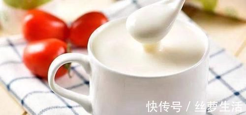 通便|酸奶加它一起吃,堪称“天然泻药”,便秘减肥的你晚上别错过