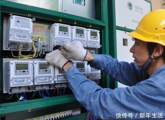 小夜灯|电线坚决不埋墙里，太聪明，去一趟东北才知道，拍照片给大家学学