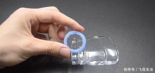 厨房|你家有废旧的塑料瓶吗？这个用途太棒了，花钱都买不到，涨知识了