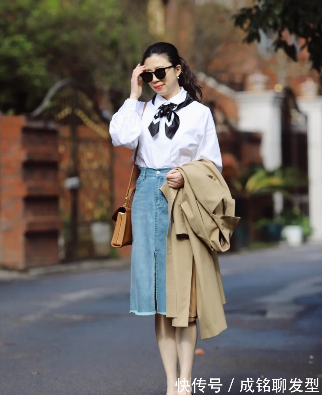 单品|这才是五十岁女人该有的打扮,低调优雅不做作,越简单越有高级感