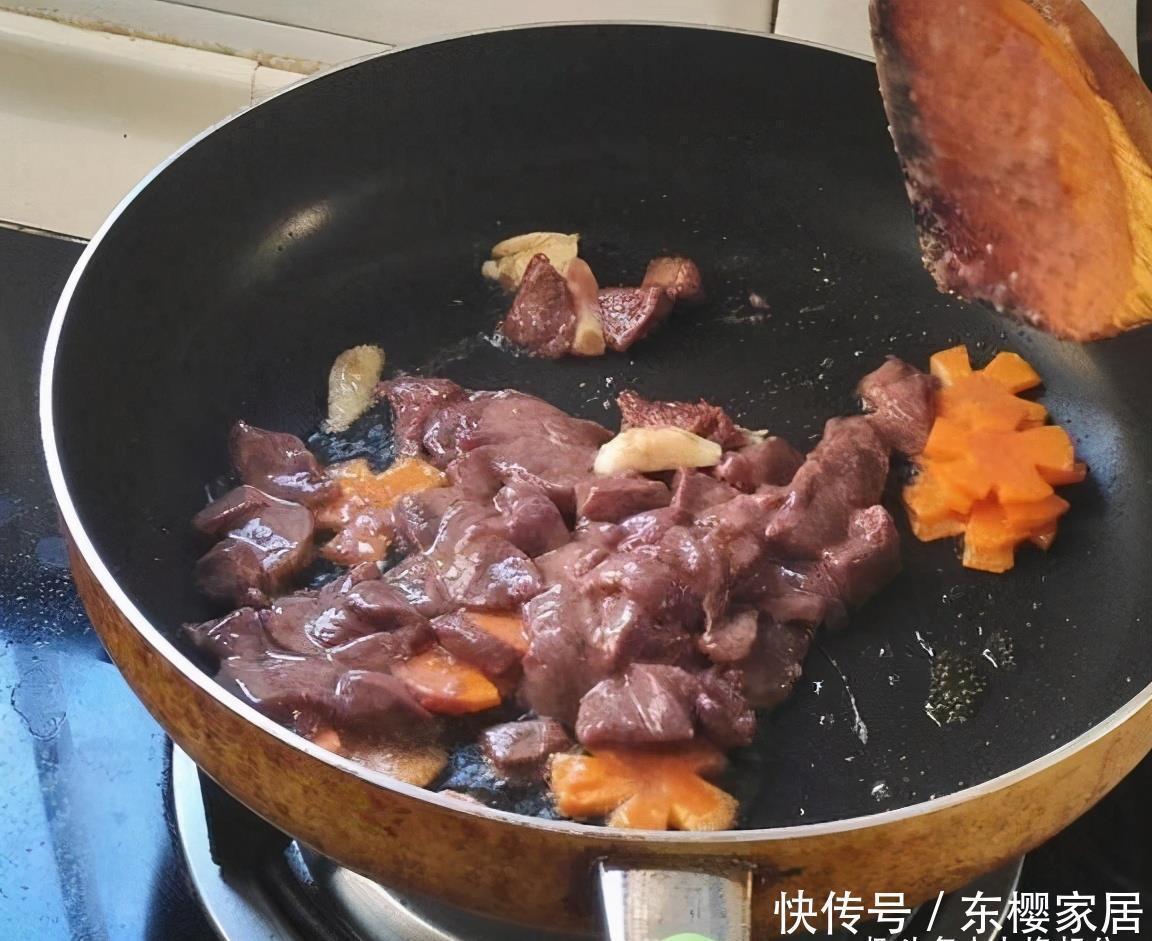 五香粉|猪肝一炒就变老？因为你只会傻腌制！多加1步，吃起来又香又嫩