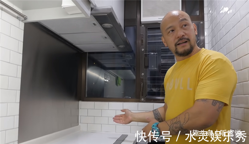 插座|香港50岁丁克夫妇,百万豪装41㎡小家,33年老房越住越舒服