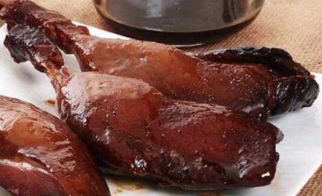 立春后，入口即化肥而不腻，营养丰富香味浓郁，孩子吃到停不下来