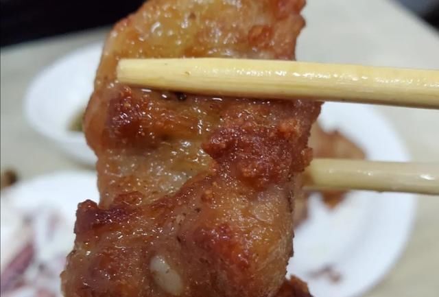 标记饭店真是酒香不怕巷子深,美食份量大,收费很惠民