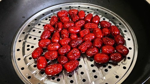 红枣|红枣锅里蒸一蒸,作用拿钱买不到,奶奶偷教妙招,可惜懂的人不多