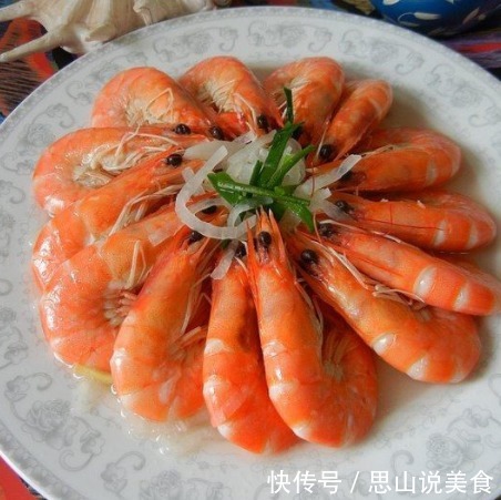 大叔使用19年的鲜虾制作配方，营养鲜香脆嫩爽口，保证香飘十里