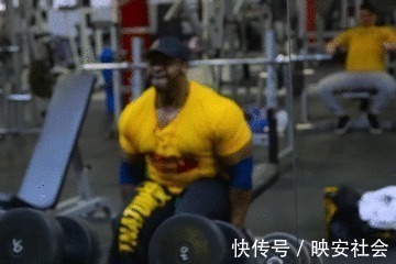 动作|网友说想练南瓜肩,练肩只追求大重量把肩练宽还要这6点技巧