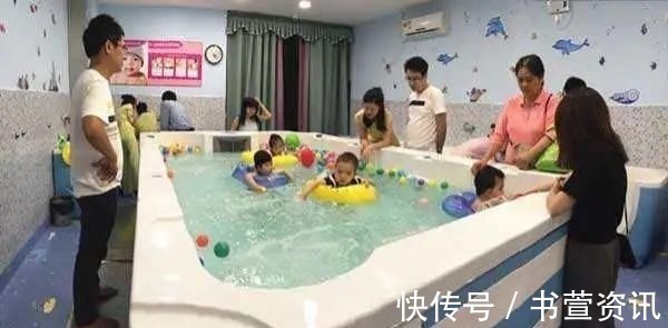 窒息|刚满月女婴在家游泳时窒息,家长就在旁边…都是这东西惹的祸!