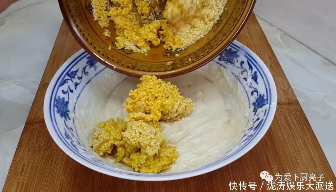 不用|面粉别蒸馒头了,不用烙不用烤,比麻花香甜好吃,学会自己当老板