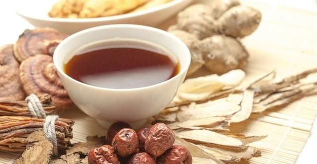 绿豆粥|枸杞、黄芪、红枣一起泡水喝，会产生什么功效？一起来了解一下