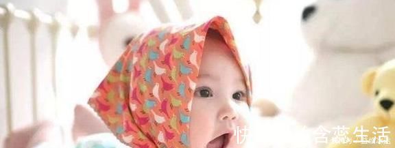 玻璃|客厅不用大理石，拿玻璃做墙面，一看就知你家品味不凡