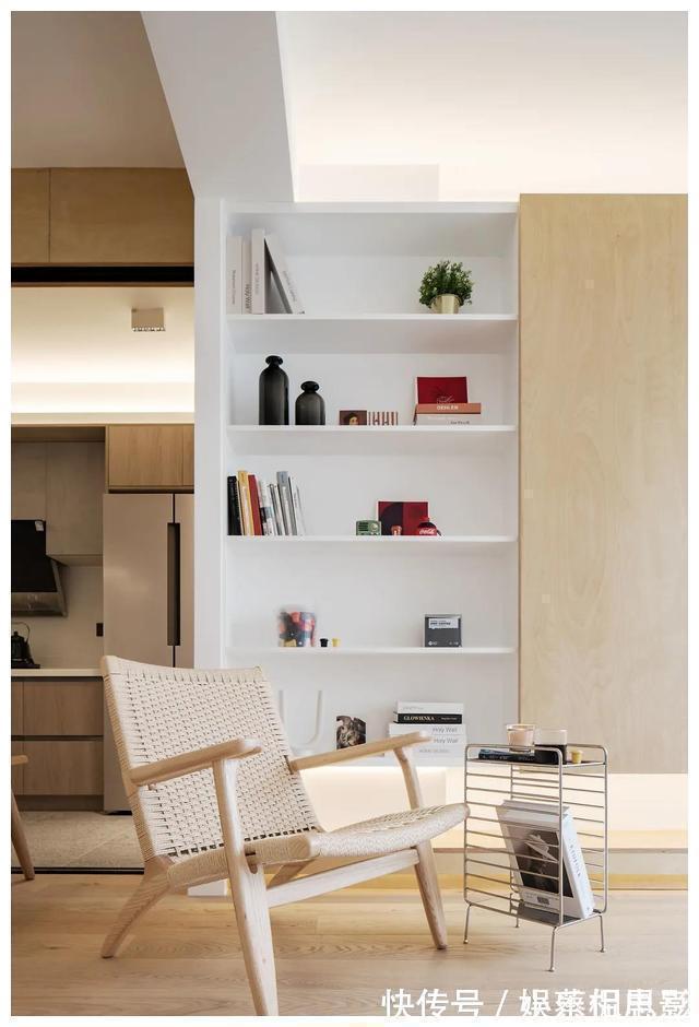 主卧|mc:吊打正版的盗版MC?超真实物理引擎,拒绝浮空树