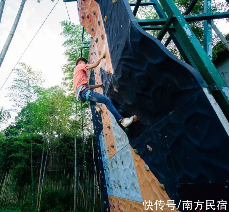 民宿|隐于莫干山深处的轻奢民宿，在星空下享受纯净的温泉泡汤丨宿里